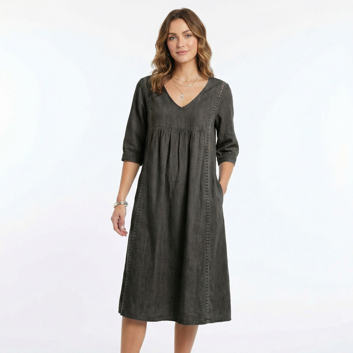 Women's Chambray Dress V Neck Three Quarter Sleeve Midi Pockets