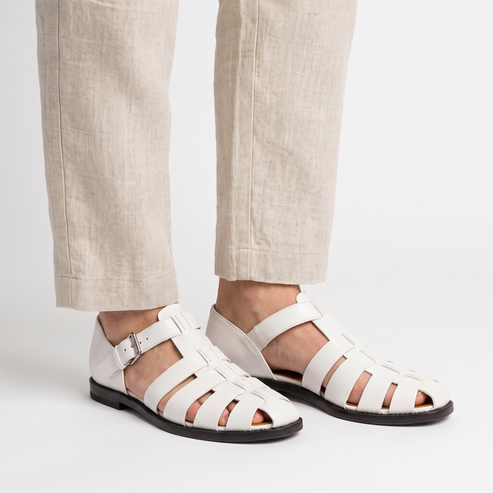 Women's Leather Fisherman Sandals Buckle Strap Closed Toe Flat