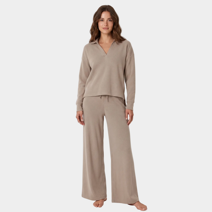Women's Collared Top and Wide-Leg Pants Two-Piece Set