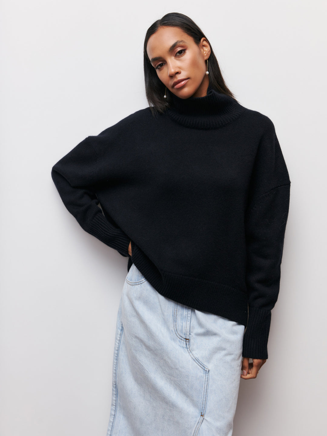 Loose Solid Color Turtleneck Sweater